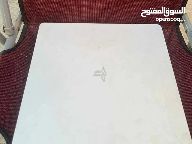 Playstation 4 Slim 1TB version 12.00 with CD bluray Flashe + Controle