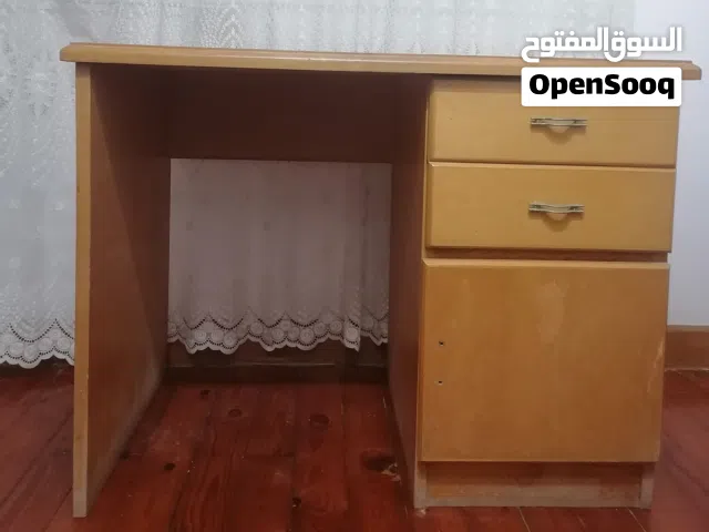 عرض حتى 25 يونيو مكتب خشب عملي جداً يصلح كمكتب للعمل او للمذاكرة في المنزل او للكمبيوتر