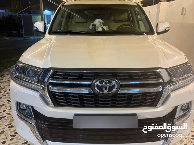 Used Toyota Land Cruiser in Al Anbar
