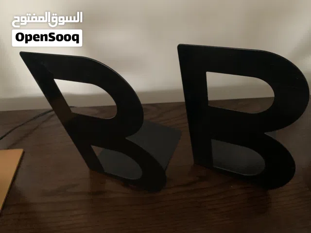 ايكيا فواصل للكتب book end جديد متوفر قطعتين