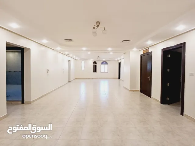 1 m2 4 Bedrooms Apartments for Rent in Farwaniya Abdullah Al-Mubarak