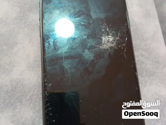 ايفون 11 برو مستعمل بحالة سيئة وذاكرة 128 جيجابايت رمادي من أبل