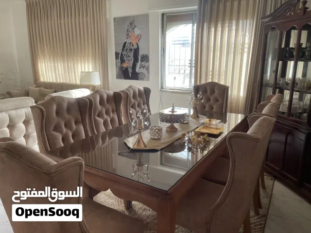 طاوله سعرها 1200 دينار نادرا تلاقيها ب399