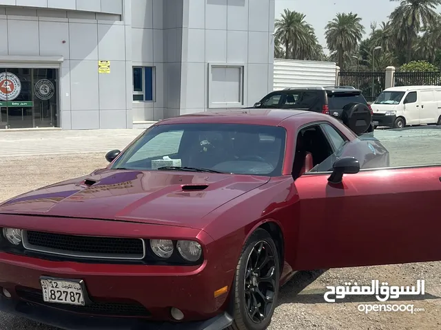Used Dodge Challenger in Mubarak Al-Kabeer