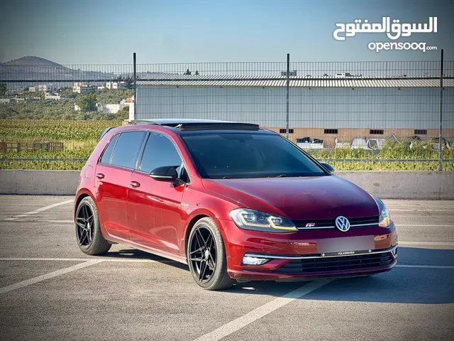 فولكسفاغن جولف MK7.5 فل الفل فتحة سقف بانوراما بنزين 1500cc اتوماتيك-2020 نخب