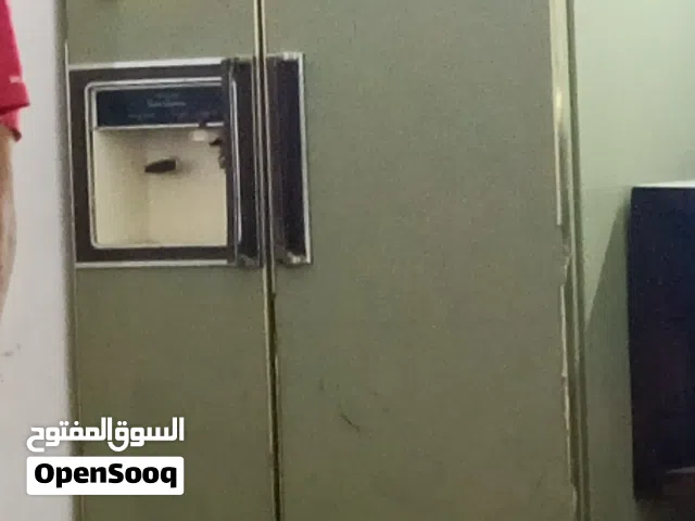 ثلاجه جنرال اليكتريك امريكي دوبلكس محتاجه تايمر و مروحه تحت شحنة المصنع بحاله ممتازه