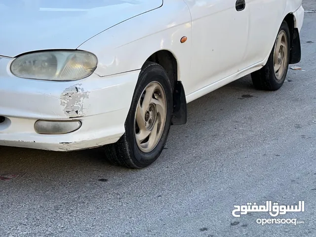 كيا سيفيا 2000 للبيع