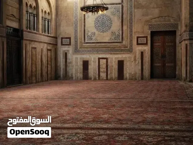 قطعة ارض بمساحة 600متر .مقام عليها منزل. مش بني حديث..ومعرض. للسيارات .موقع 11يونيو .