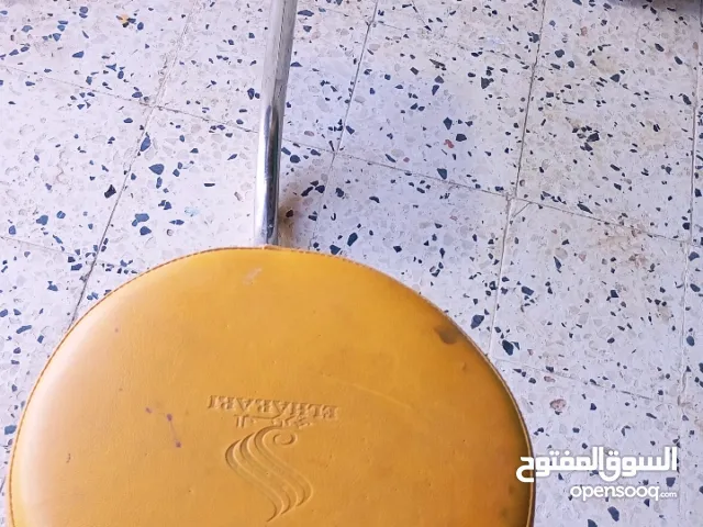 كرسي يستعمل في صالونات التجميل