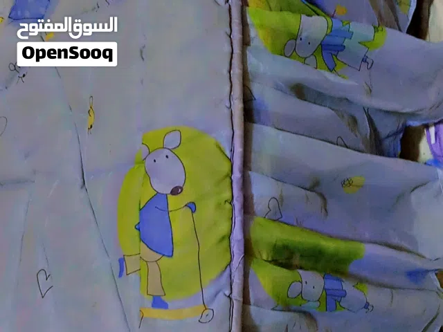 مفرش تخت مفرد مع مخدة وبرداية