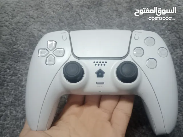 ايد بلايستيشن 4 على شكل 5