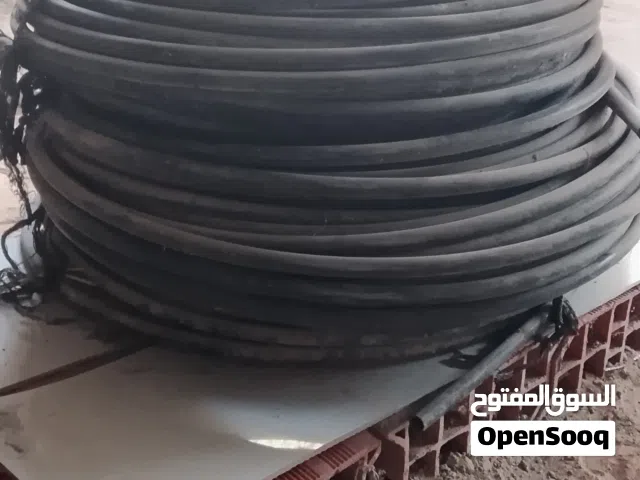 مواسير مياه كما موضح بالصورة