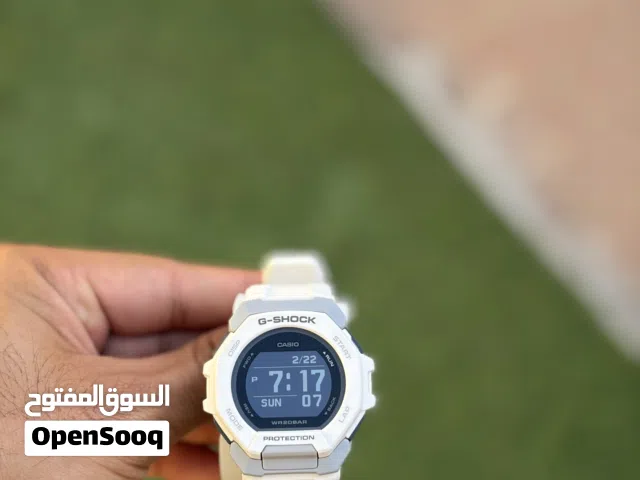 الساعه جديده غير مستخدمه نهائيًا جي شوك