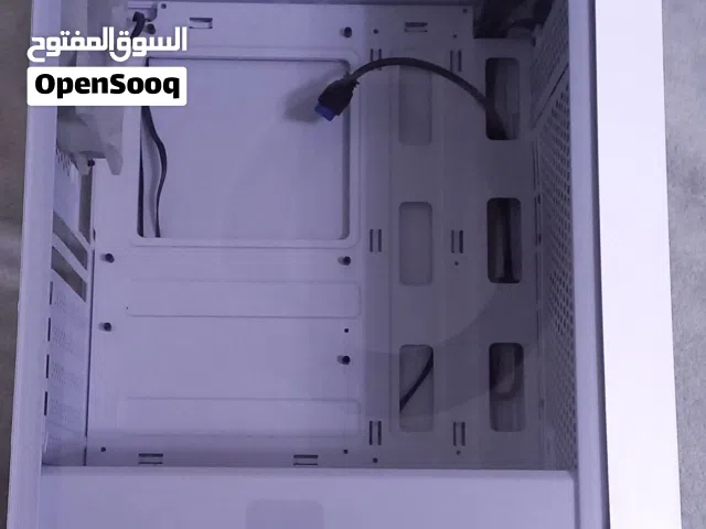 كيس جيمنج شركة دارك فلاش (A290) مستعمل استعمال خفيف نظيف جدا بدون اي خدش و الون ابيض و السعر 17