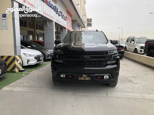 Chevrolet Silverado 2019 in Central Governorate