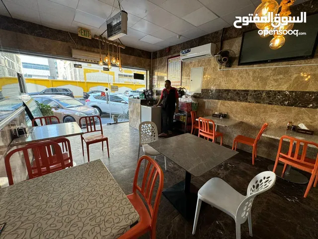 اعادة بيع مطعم فلافل وشاورما في الشارقة المجاز 3