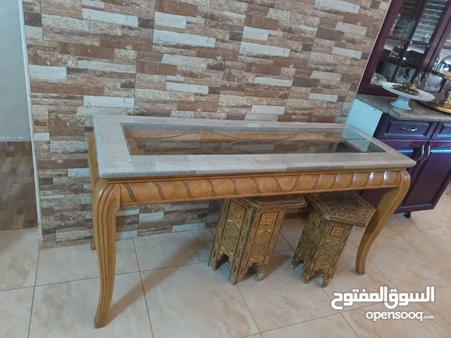 طاولات رئيسية و2جانبي وبيرو للبيع وكنسل