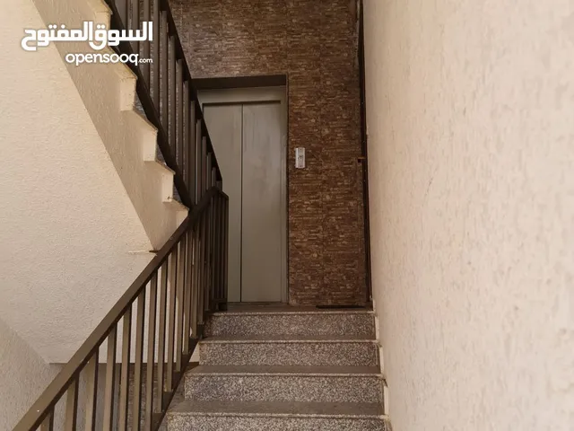 150 m2 3 Bedrooms Apartments for Sale in Amman Tla' Ali