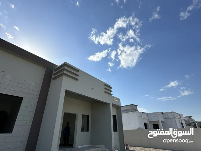 منازل للبيع في ديل ال عبد السلام.  مع امكانية تسديد القروض.
