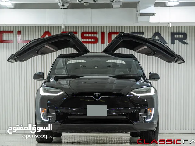 Tesla Model X Standard Range 2019 السيارة بحالة ممتازة جدا و قطعت مسافة 51,000 كيلو متر فقط