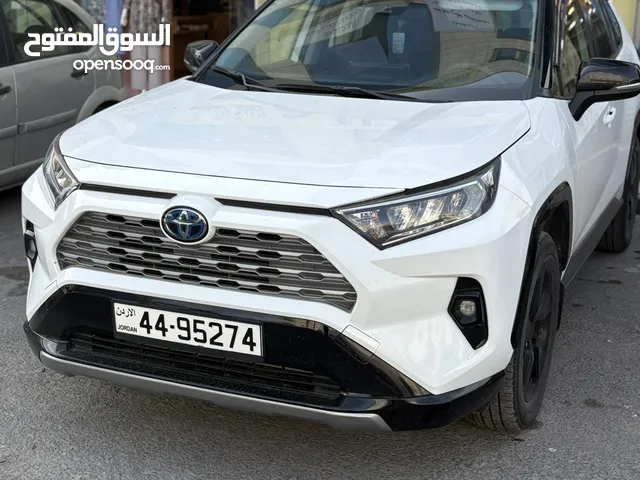 Toyota rav4 2020 للإيجار أسبوعي شهري