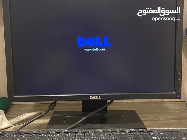شاشة كمبيوتر مكتبي مستعمل نظييف
