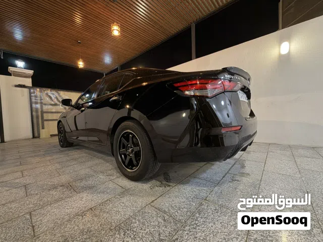2025 نيسان سنترا SV