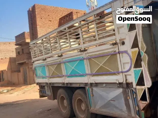 صندوق لوري افكو 30 طن ( مكانو الكلاكله )