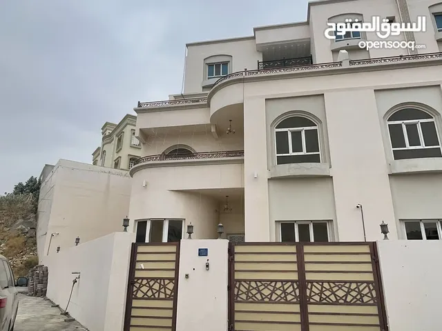 380 m2 5 Bedrooms Villa for Rent in Muscat Bosher