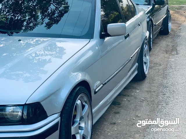 بي ام دبليو 1998