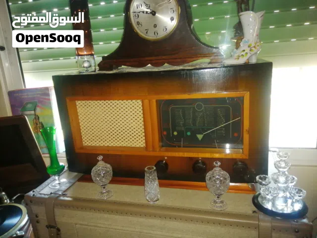 راديوهات انتيك لمبات اصلية قديم بحالة ممتازة بدون محطة FM... الراديوهات بدون اف ام انذاك