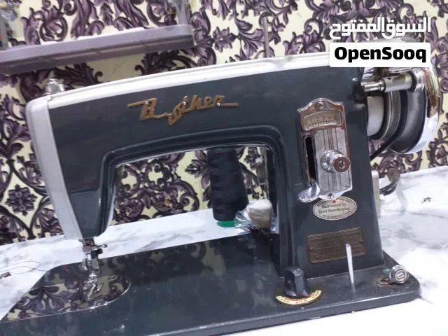 مكينةخياطة منزلي بريطانية  مستعملة قليل سعرهة 110000