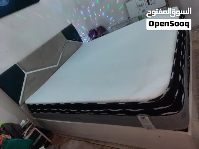 غرفة نوم تركيه جديدة نفرين كنتورجرباية ميز تواليت كومديات جانبيات للجربايه دوشك اسفنج 3 طبقات 35 م