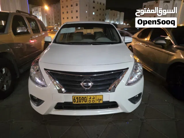2016 Nissan Sunny Standard