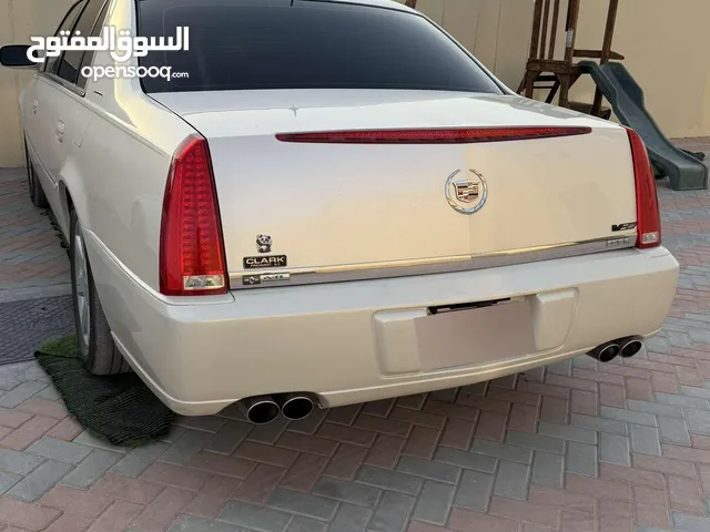 Used Cadillac DTS/De Ville in Sharjah