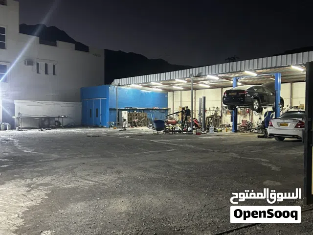 جراج للبيع للتواصل على الواتساب اسفل الوصف