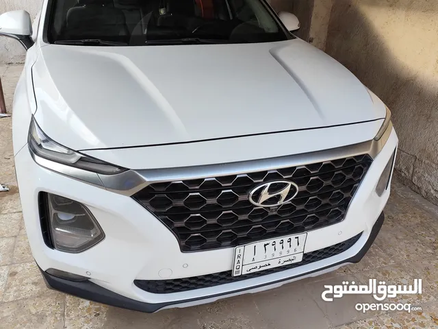 Used Hyundai Santa Fe in Basra