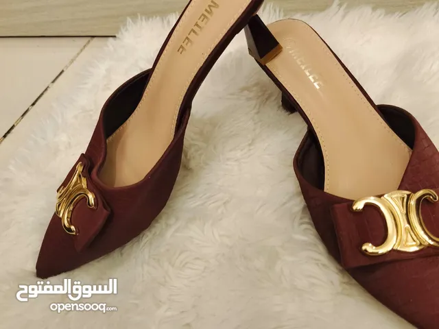 Other Comfort Shoes in Dhofar