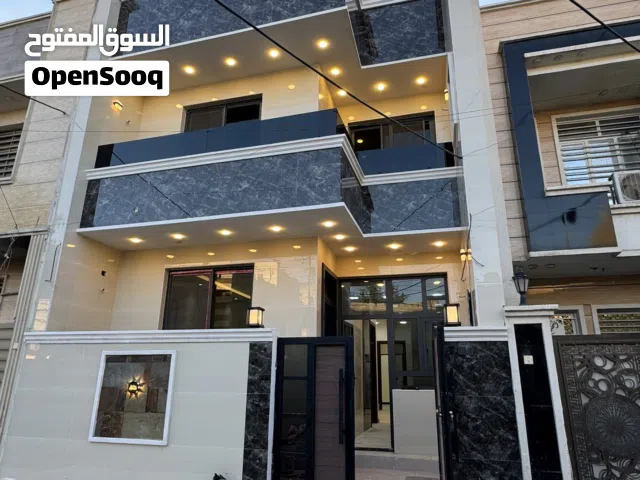 دار للبيع 120متر يحتوي 5غرف نوم وصحيات عدد3 وصاله ومطبخ