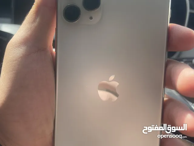 Apple iPhone 11 Pro Max 64 GB in Al Ahmadi
