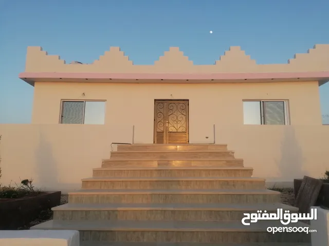 مزرعة متكاملة للبيع بمنطقة المناخر من المالك مباشرة
