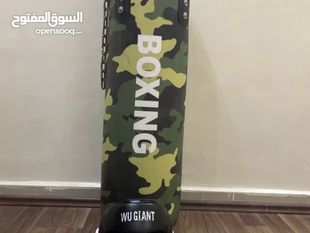 معدات رياضية للبيع