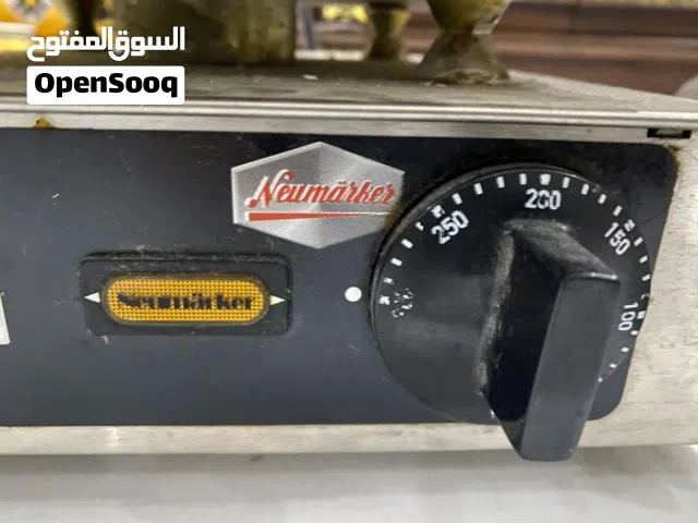 صانعة كورن وصانعة كريب