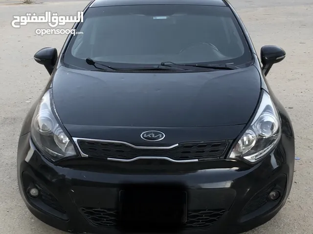 كيا ريو هاتشباك 2013 هاي لاين