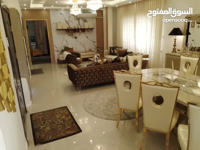 160 m2 4 Bedrooms Apartments for Rent in Amman Al Rawnaq