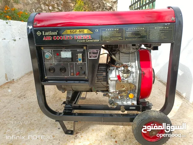 مولد كهرباء ديزل 5 كيلو مولد بحال وكالة استعمال خفيف بشغل على سلف وا منويل بشغل بيت كامل وجميع ملتزم
