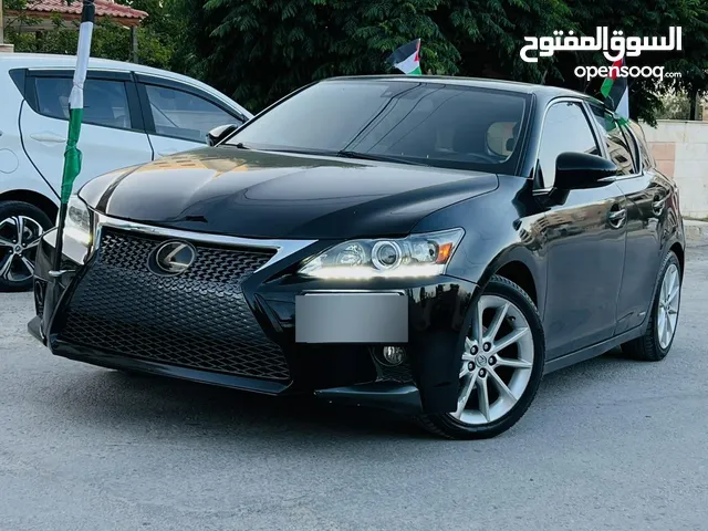 Lexus ct200 للبيع