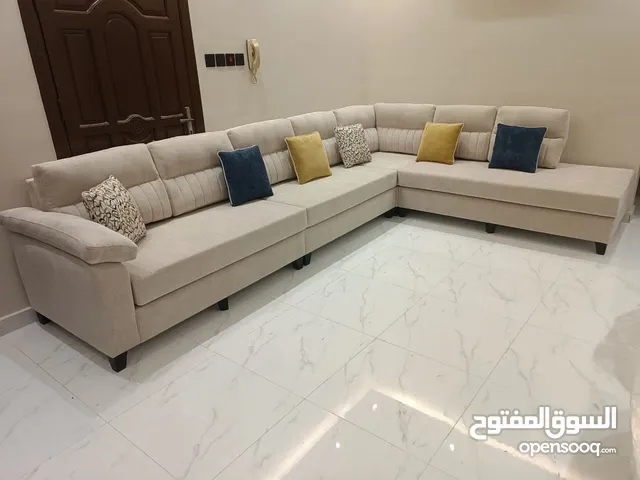مفروشات العوفي الأحساء تفصيل وتنجيد