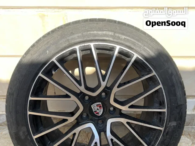 بورش كايين حجم 21