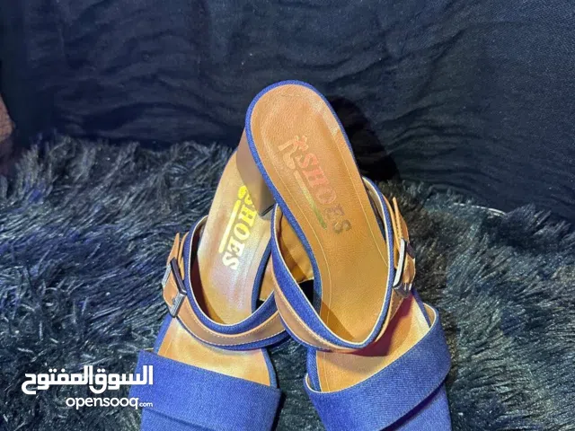 نوع Shoes قطعه جديده وكوالتي عالي بجودة عاليه